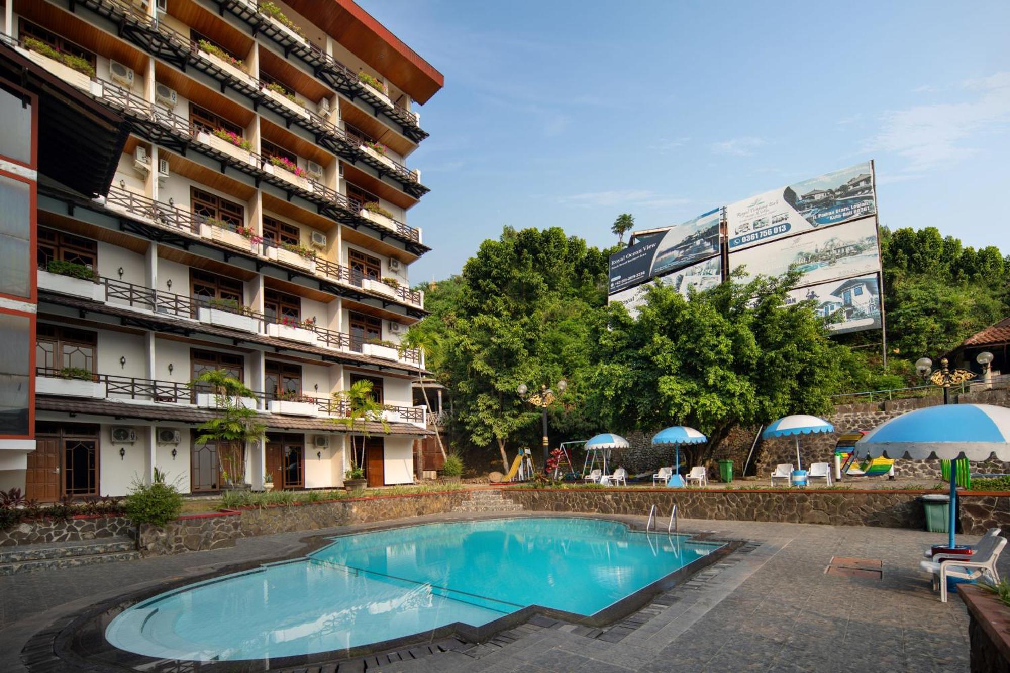 Royal Hotel Tretes Prigen Exterior foto
